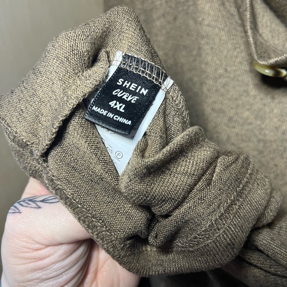 Off Shoulder Sweater - Picture 3 of 3